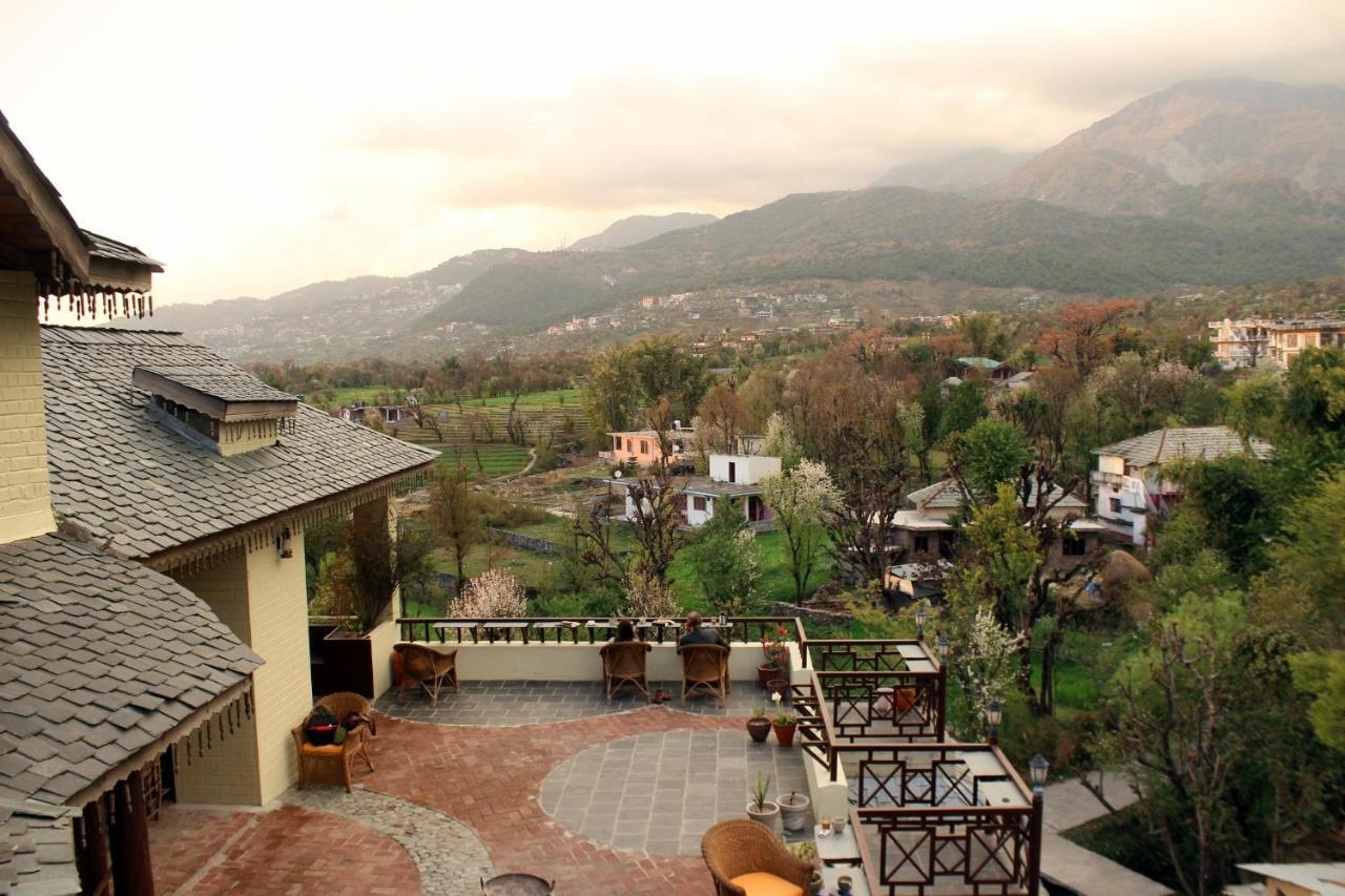 Blossoms Village Resort Dharamshala Exterior photo