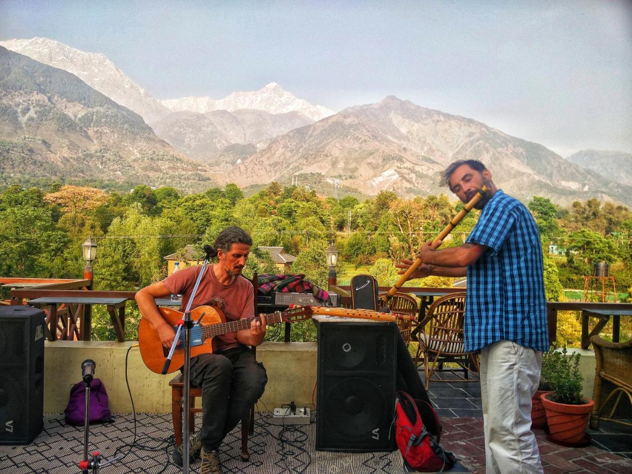 Blossoms Village Resort Dharamshala Exterior photo